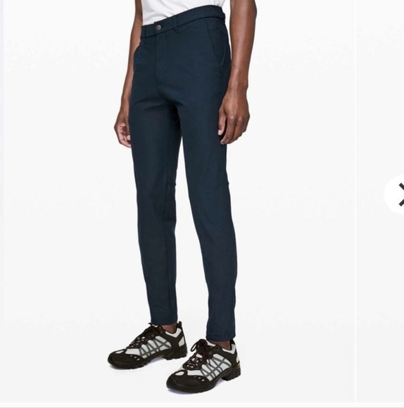 EUC‎ Lululemon Commission Pant Slim Navy Size 28 X 29